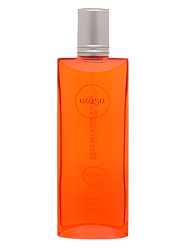 Frasco de Lys, de Parfums 06130