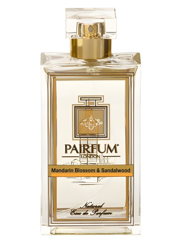 Frasco de Mandarin Blossom & Sandalwood, de Pairfum London