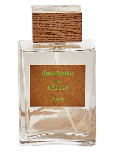 Frasco de N°02 Origin, de Stradivarius