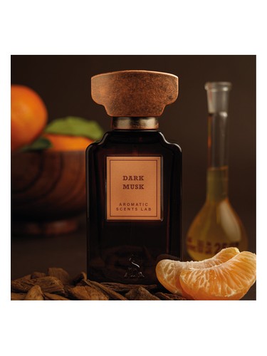Frasco de Dark Musk, de Aromatic Scents Lab