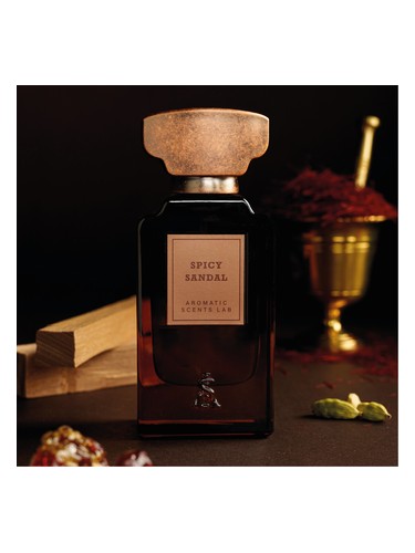 Frasco de Spicy Sandal, de Aromatic Scents Lab