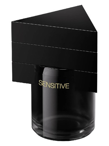 Frasco de Sensitive 体物入微, de DOCUMENTS 闻献