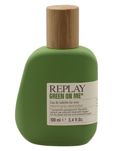 Frasco de Green On Me For Man, de Replay