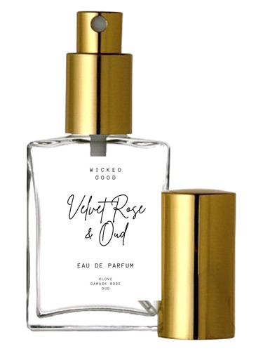 Frasco de Velvet Rose & Oud, de Wicked Good