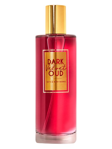 Frasco de Dark Velvet Oud, de Bath & Body Works