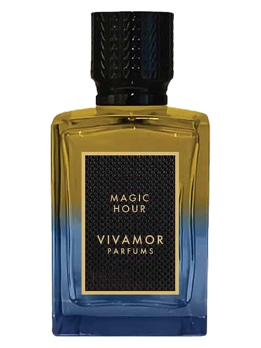 Frasco de Magic Hour, de Vivamor Parfums