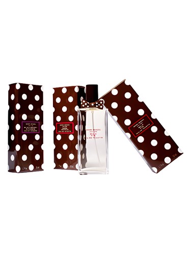 Frasco de Rose Petals, de Henri Bendel