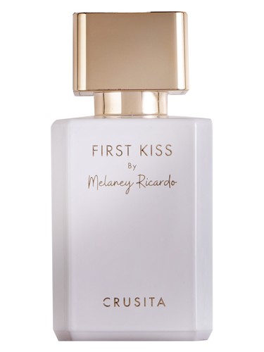 Frasco de First Kiss by Melaney Ricardo — Crusita
