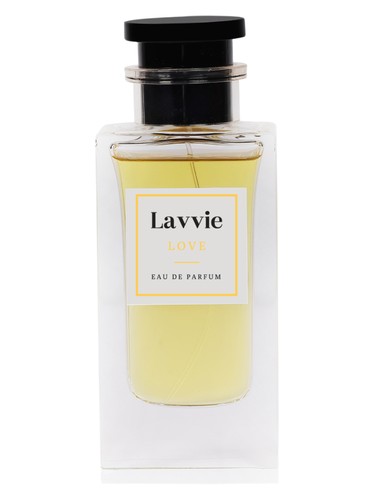 Frasco de LOVE, de LAVVIE PERFUMES