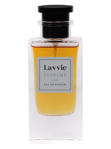 Frasco de SUPREME, de LAVVIE PERFUMES