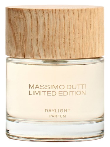 Frasco de Daylight Parfum, de Massimo Dutti