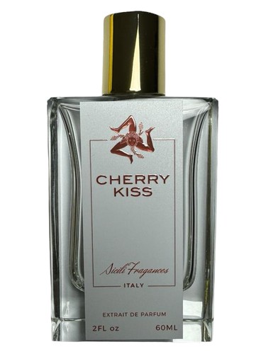 Frasco de Cherry Kiss, de Sicili Fragances