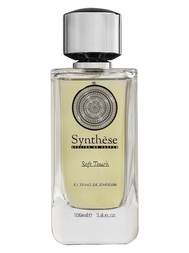 Frasco de Soft Touch, de Synthèse Atelier de Parfum