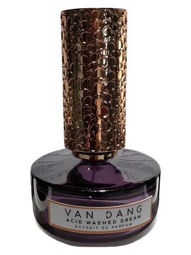 Frasco de Acid Washed Dream, de Van Dang