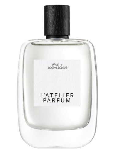 Frasco de Woodylicious, de L'Atelier Parfum