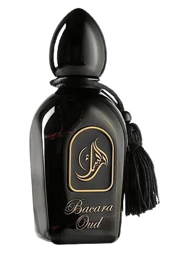 Frasco de Bacara Oud, de Arabesque Perfumes